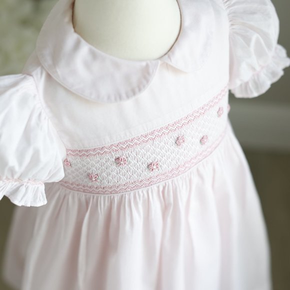 Strasburg Dress Smocked Pink Embroidery Spring Portraits Special Occasion - Picture 4 of 5
